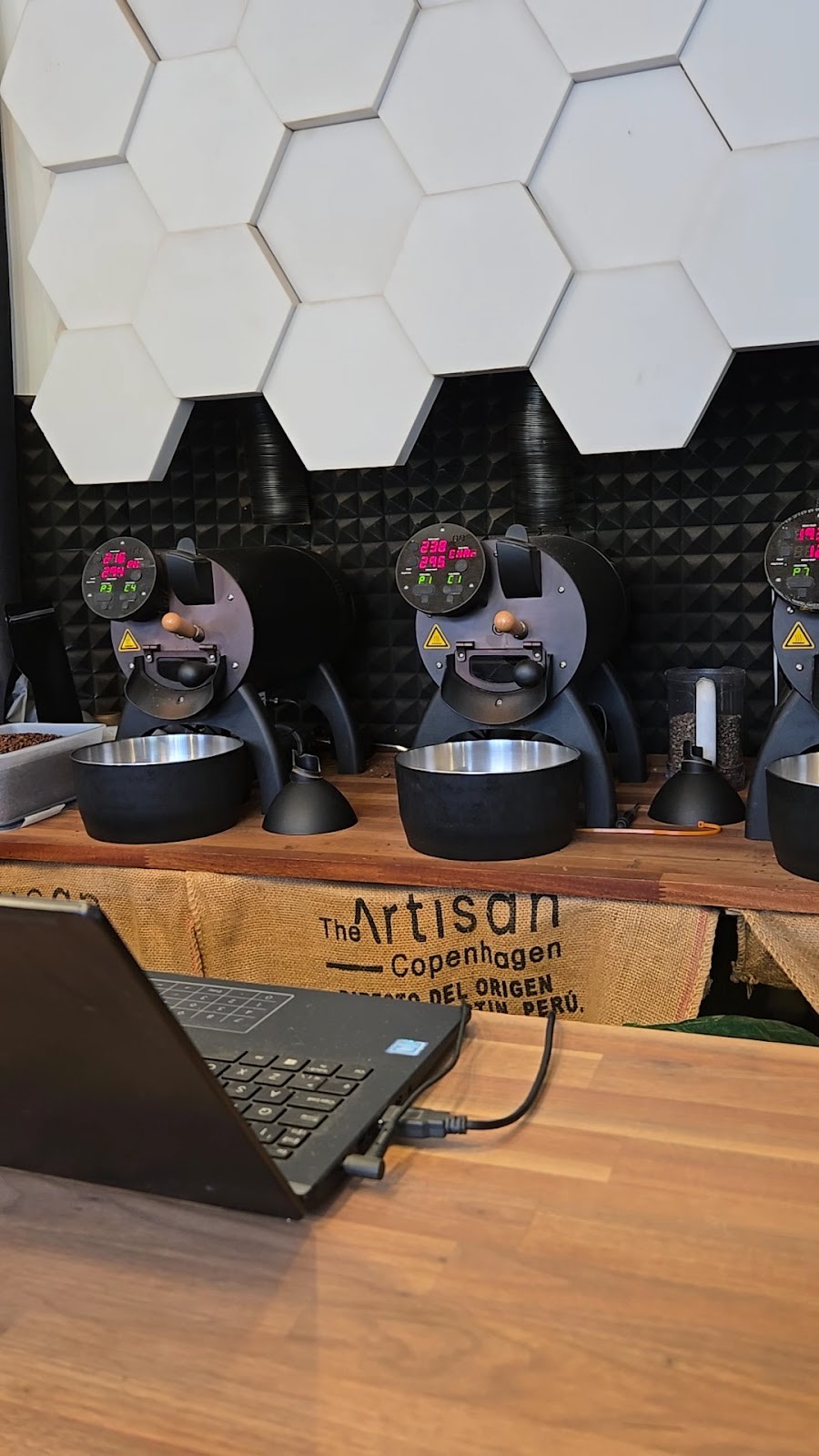 The Artisan: the place