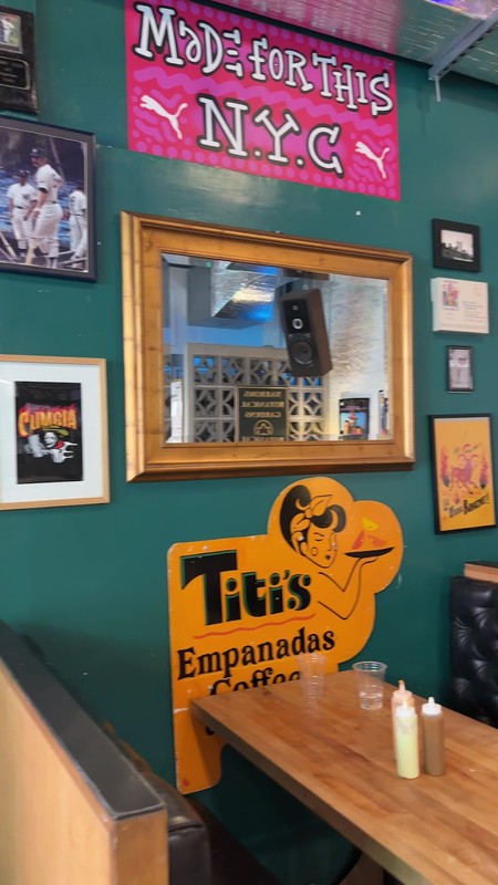 Titi's Empanadas: photo 4