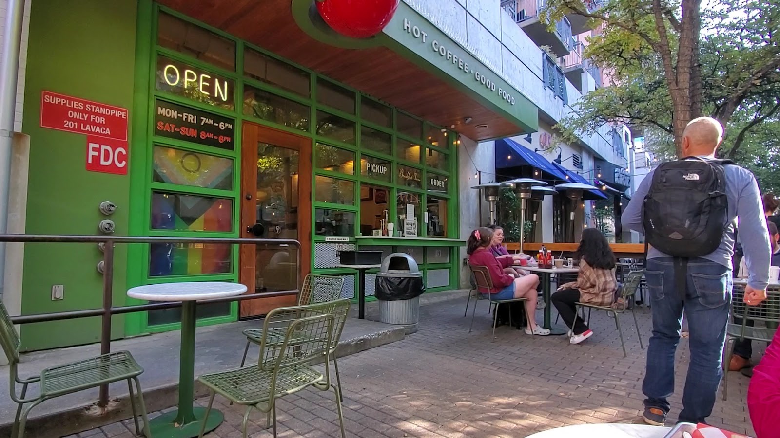 Jo's Coffee – Downtown: the place