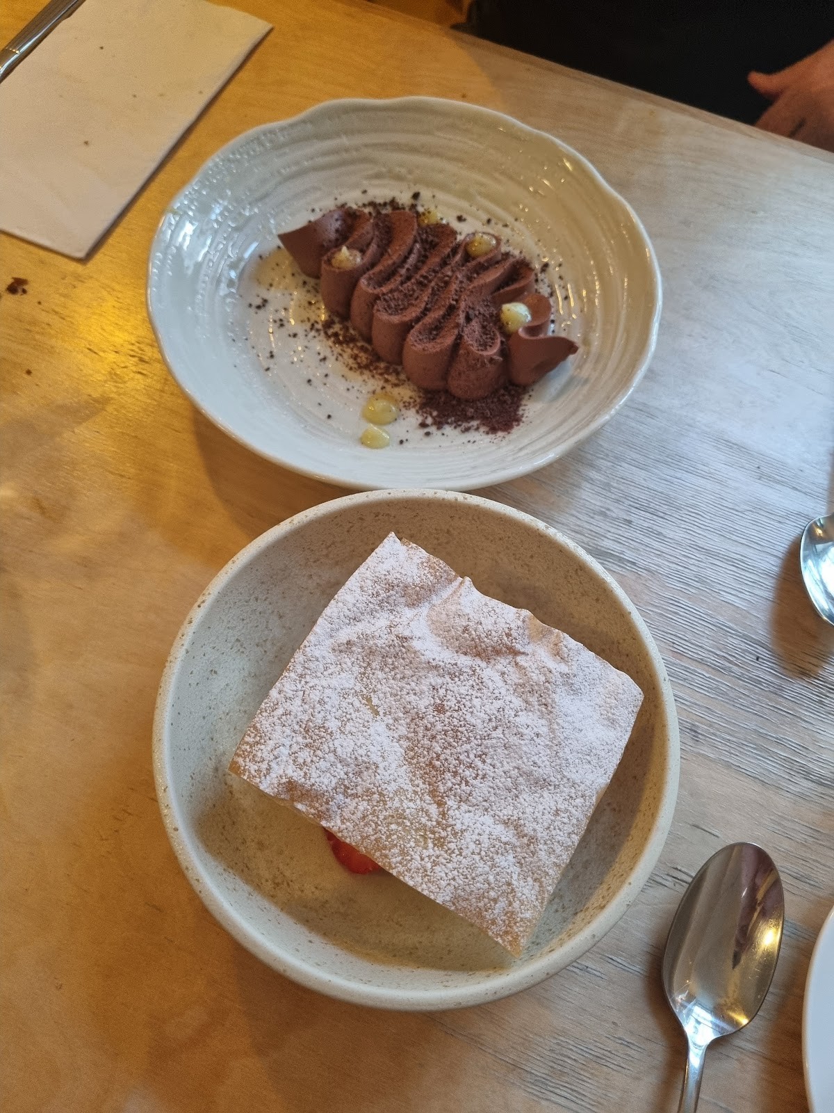 Naifs: food & drinks