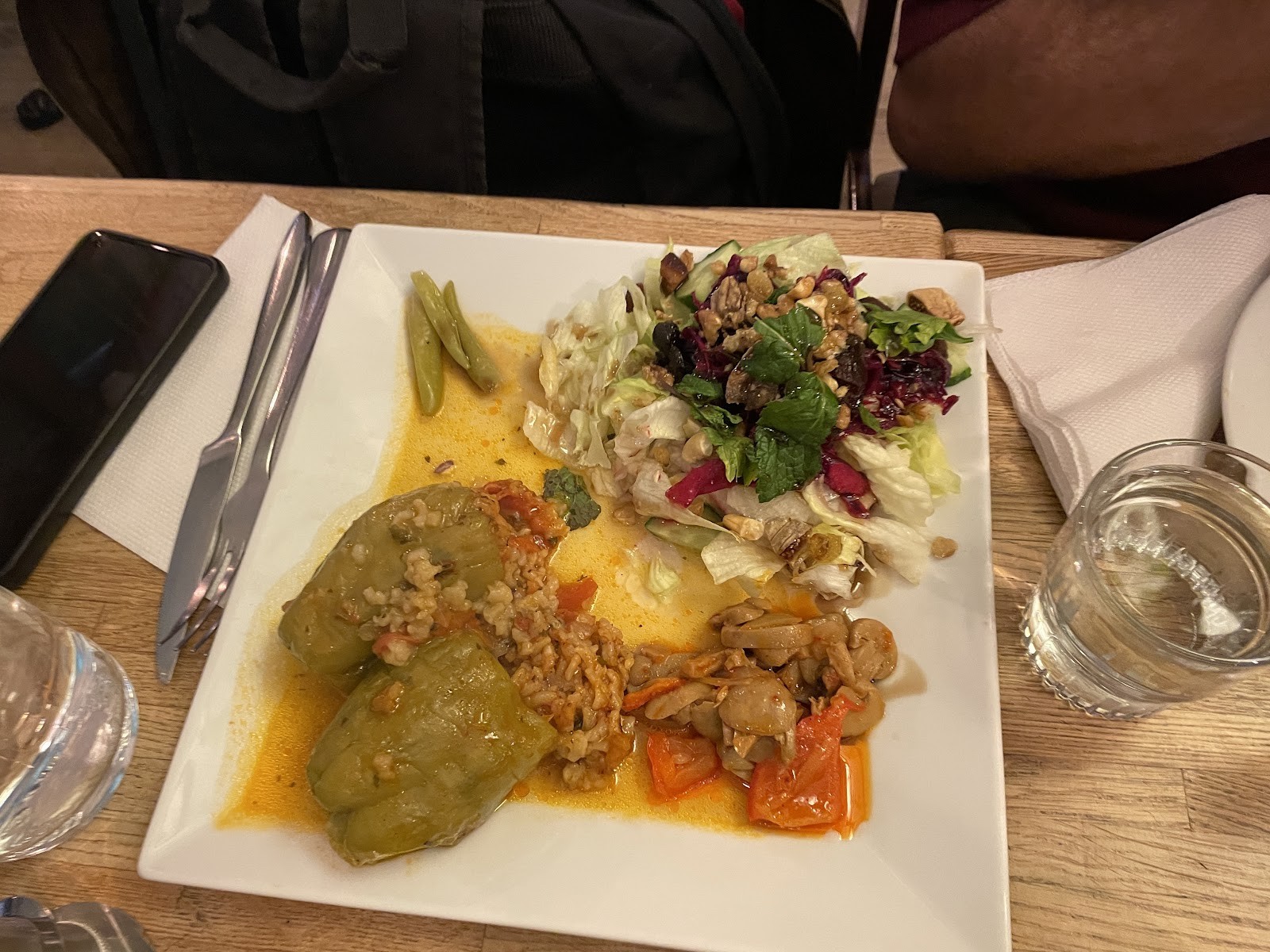 Restaurant Végé: food & drinks