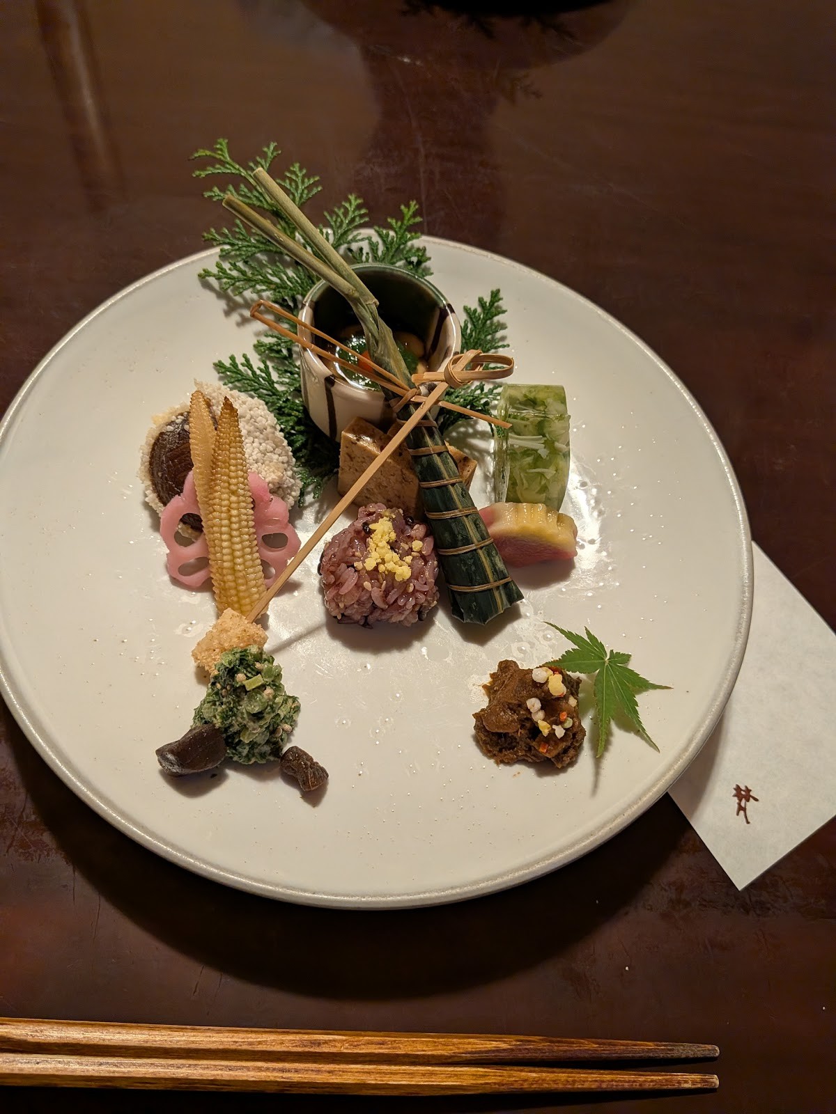 Bon: food & drinks