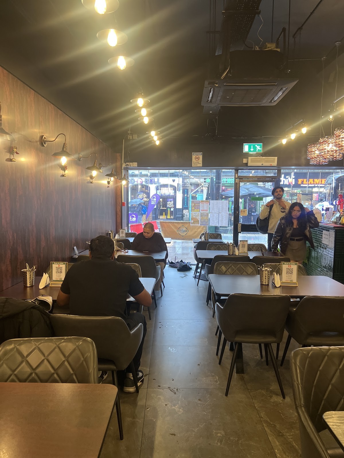 Crispy Dosa Restaurant Cardiff: the place