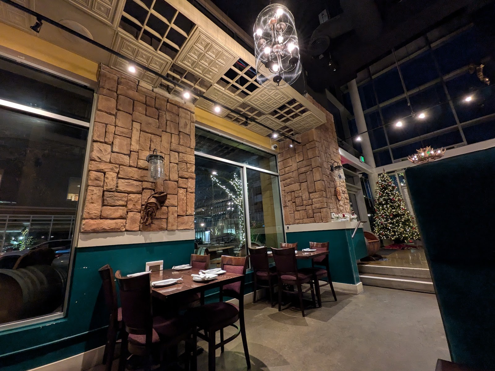 Al Hawr: the place