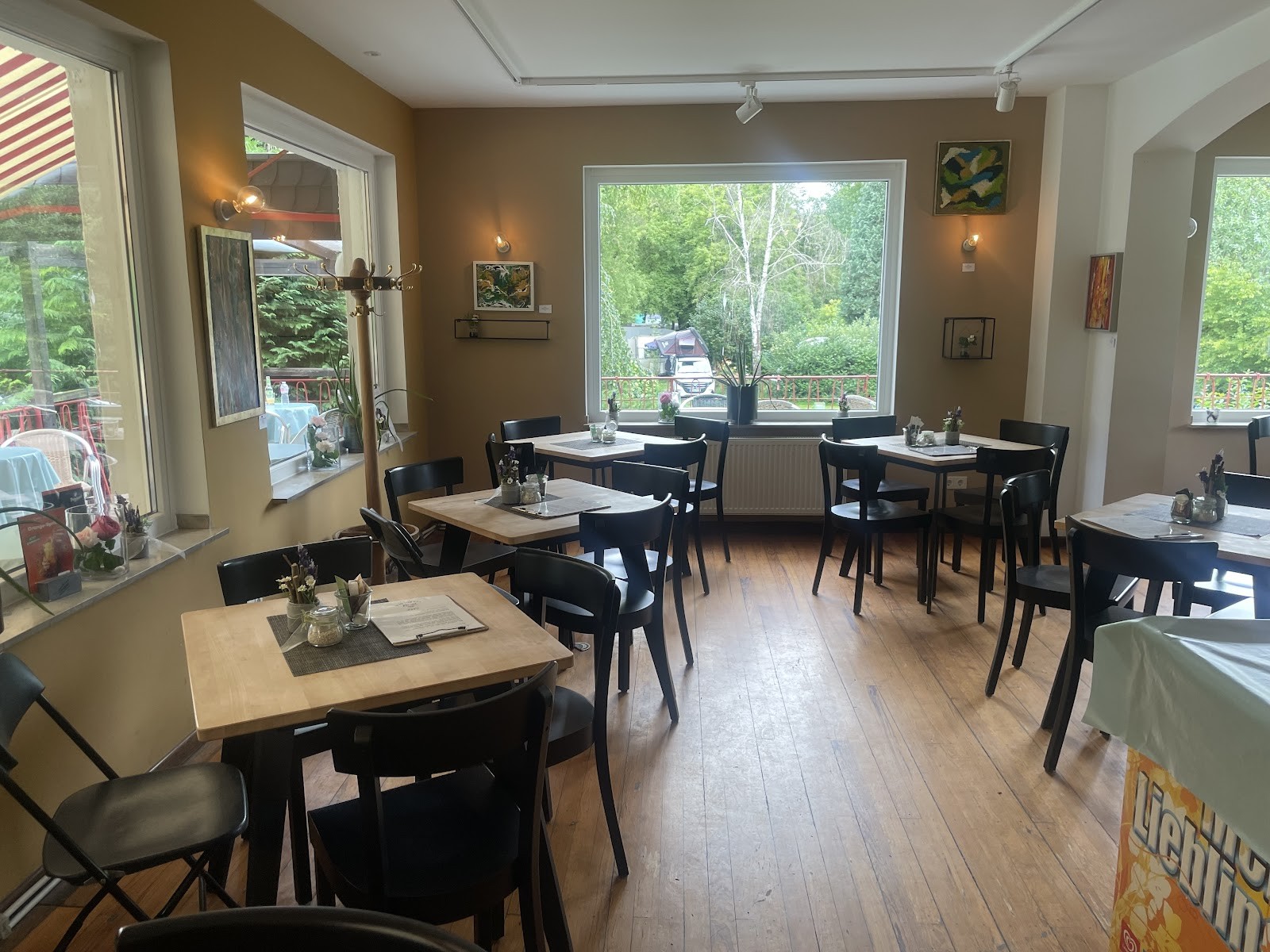Café Uferglück: the place