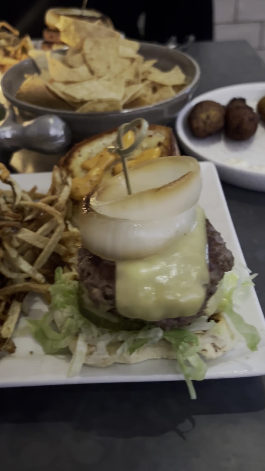 Bar Bombón: food & drinks