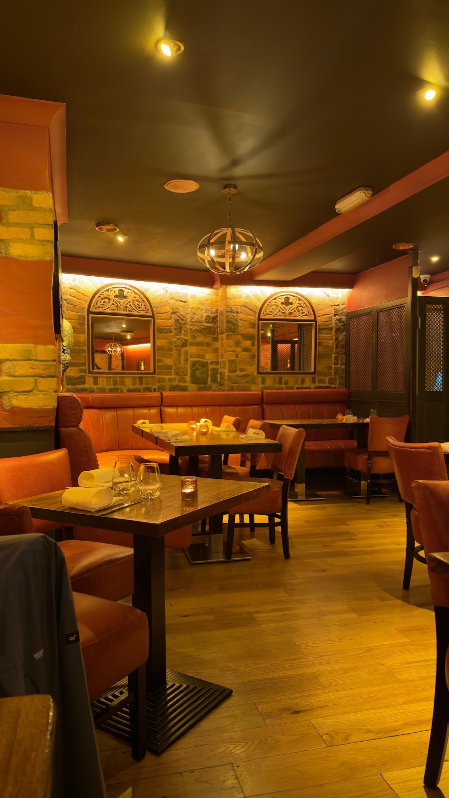 Darwins Tavern: the place