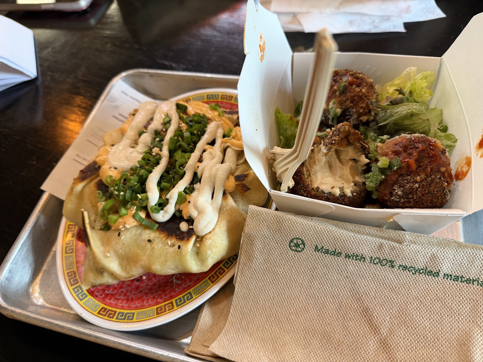 Pow Pow: food & drinks