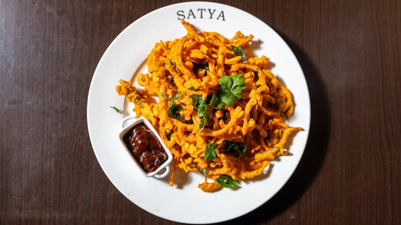 Satya Ponsonby: photo
