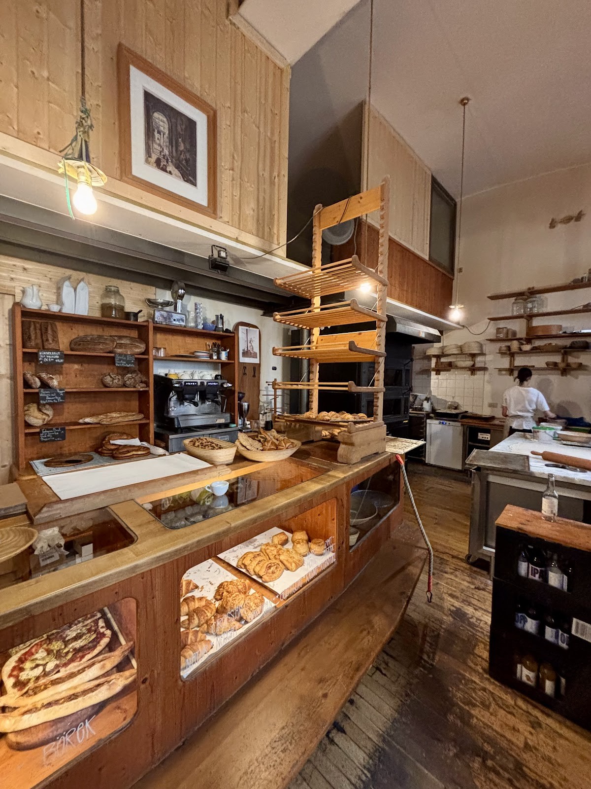 Baeckerei Schwarzbrot: the place