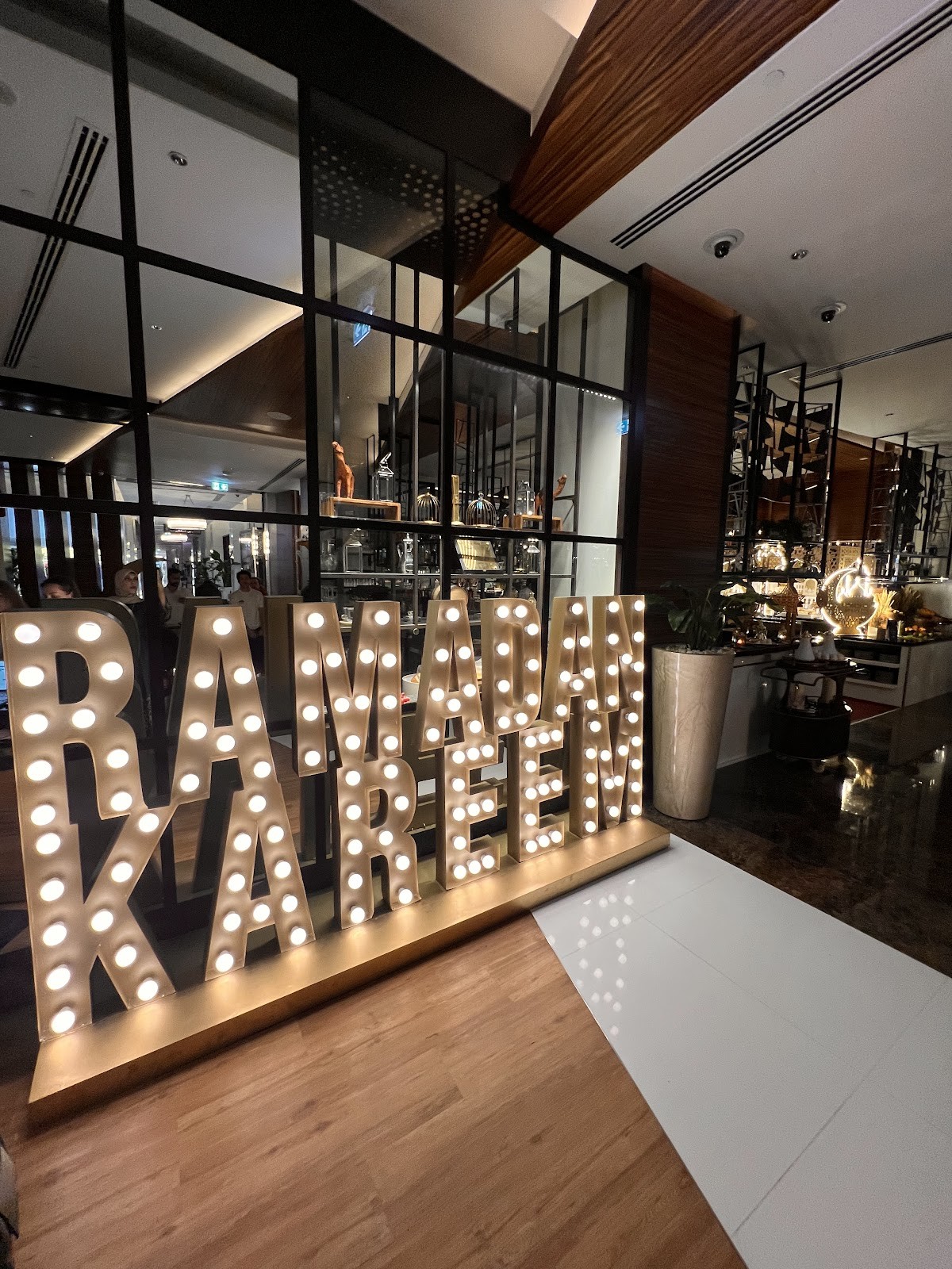 Mowsem: the place