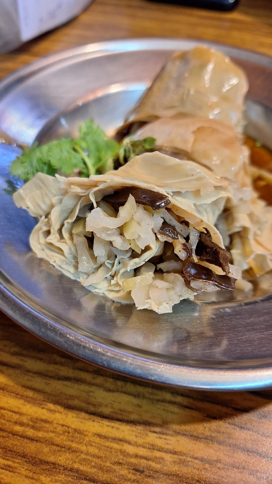 Bao Su Zhai Vegetarian Snack Bar: food & drinks