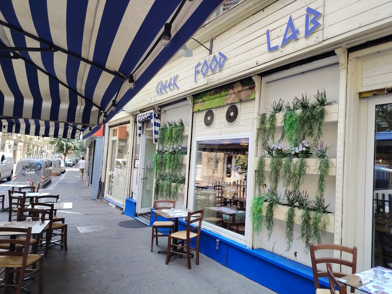 Greek Food Lab: the place