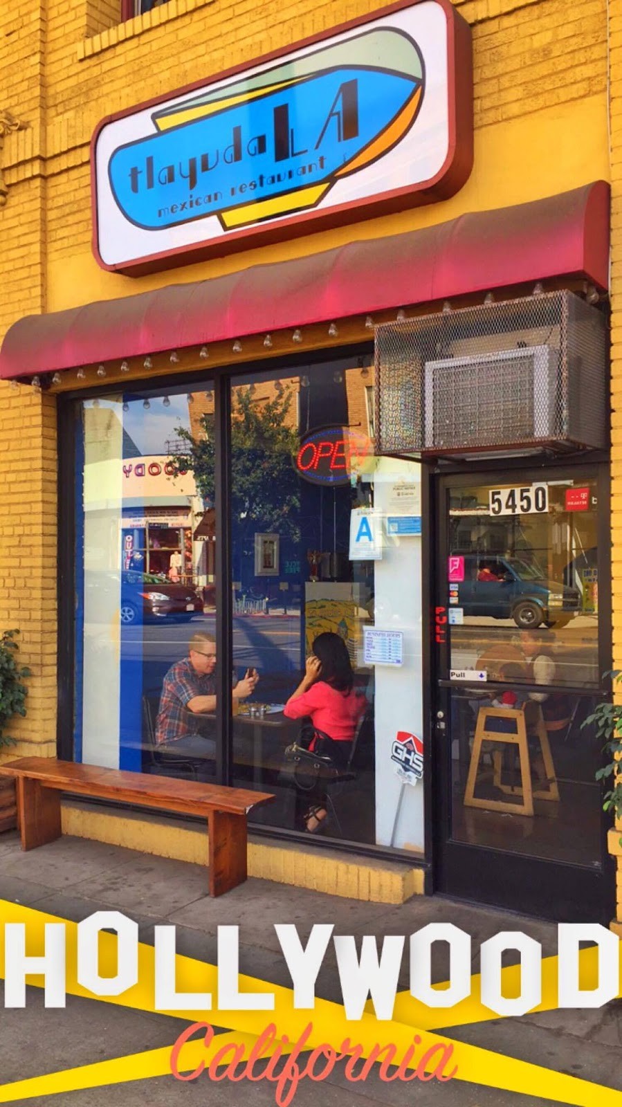 Tlayuda Restaurant: the place