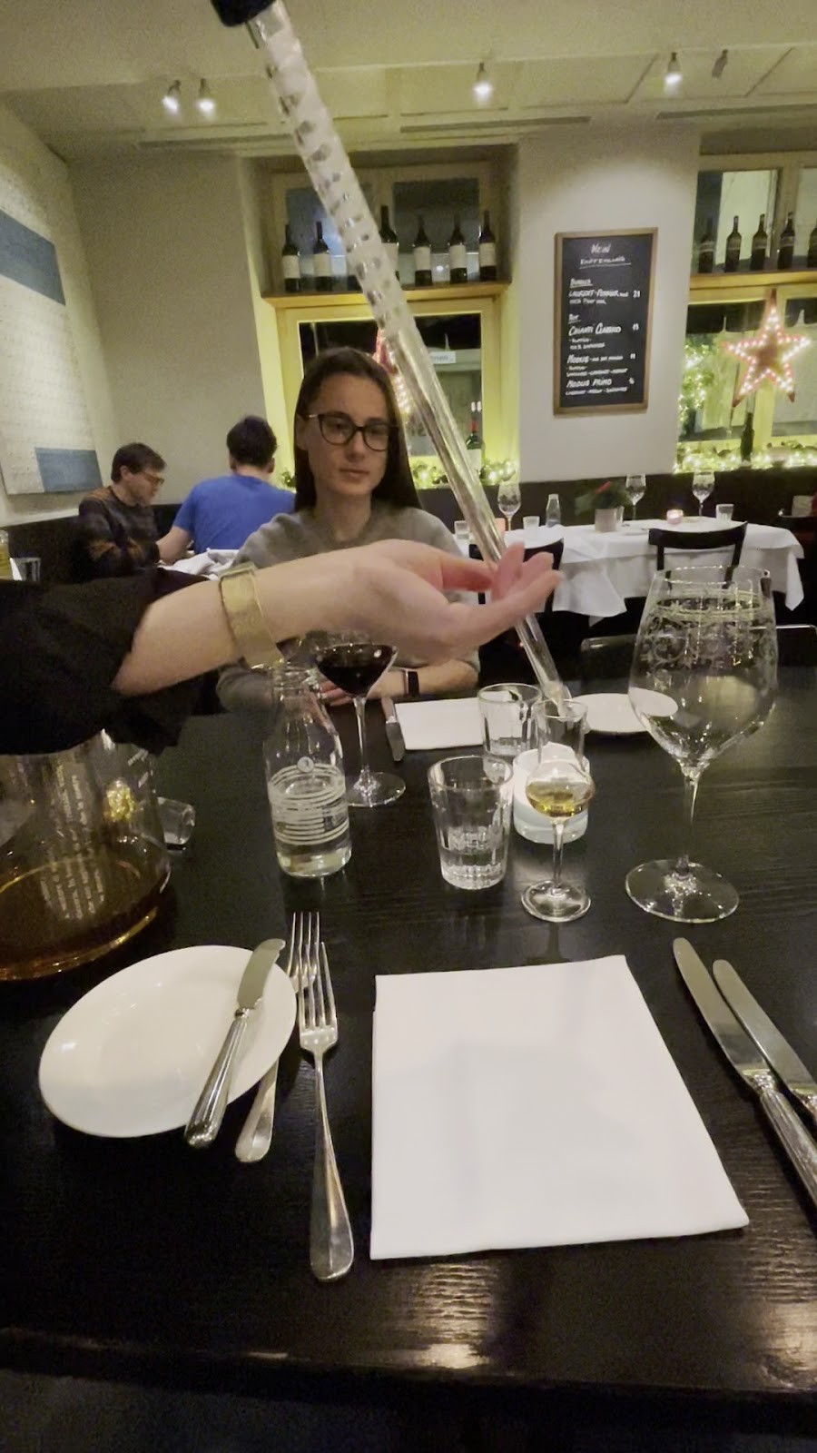 Rosaly's Restaurant & Bar: the place