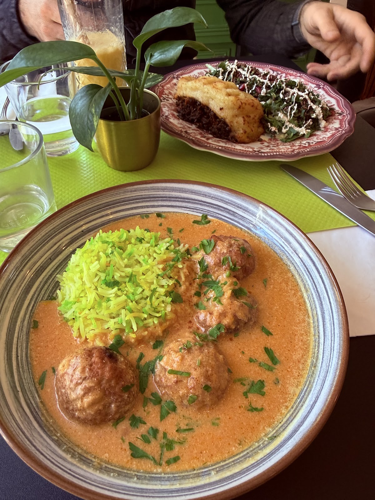 Maison Sūkoon Vegan: food & drinks