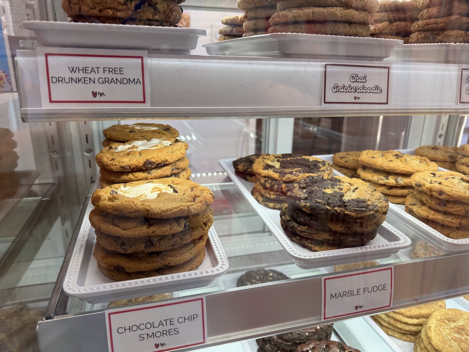 Maya's Cookies: food & drinks