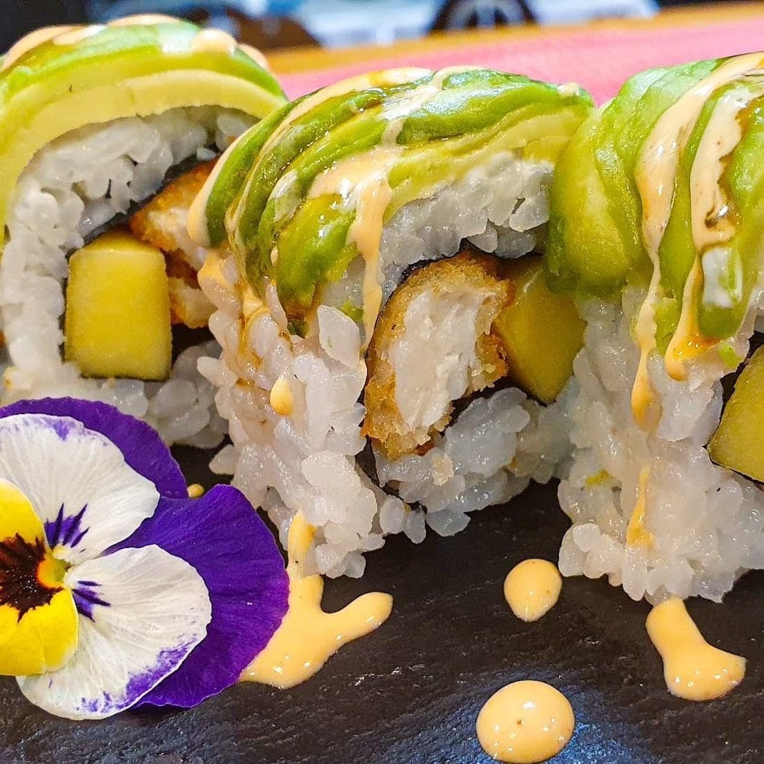 Vegan Sushi House: food & drinks