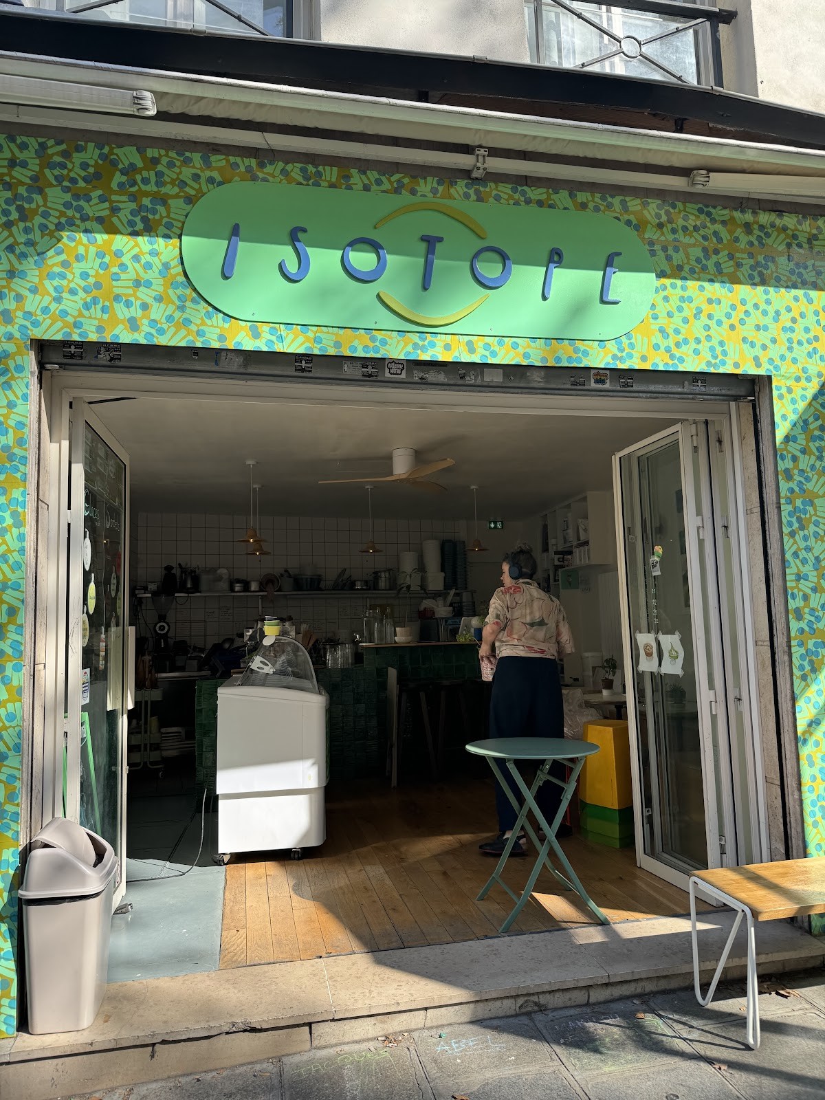 Isotope: the place