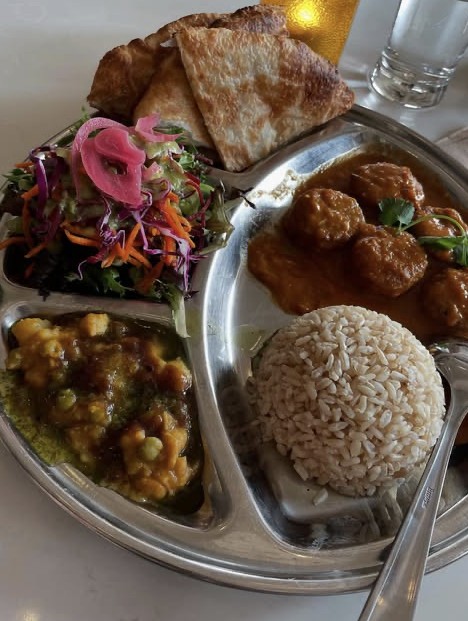 Aux Vivres Westmount: food & drinks