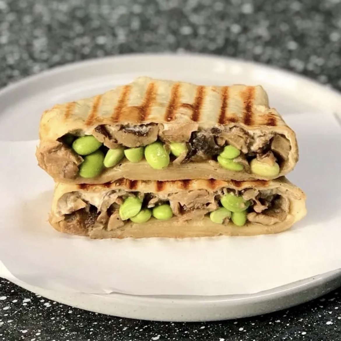 KIND CAFE Ekkamai (delivery & pickup only): food & drinks