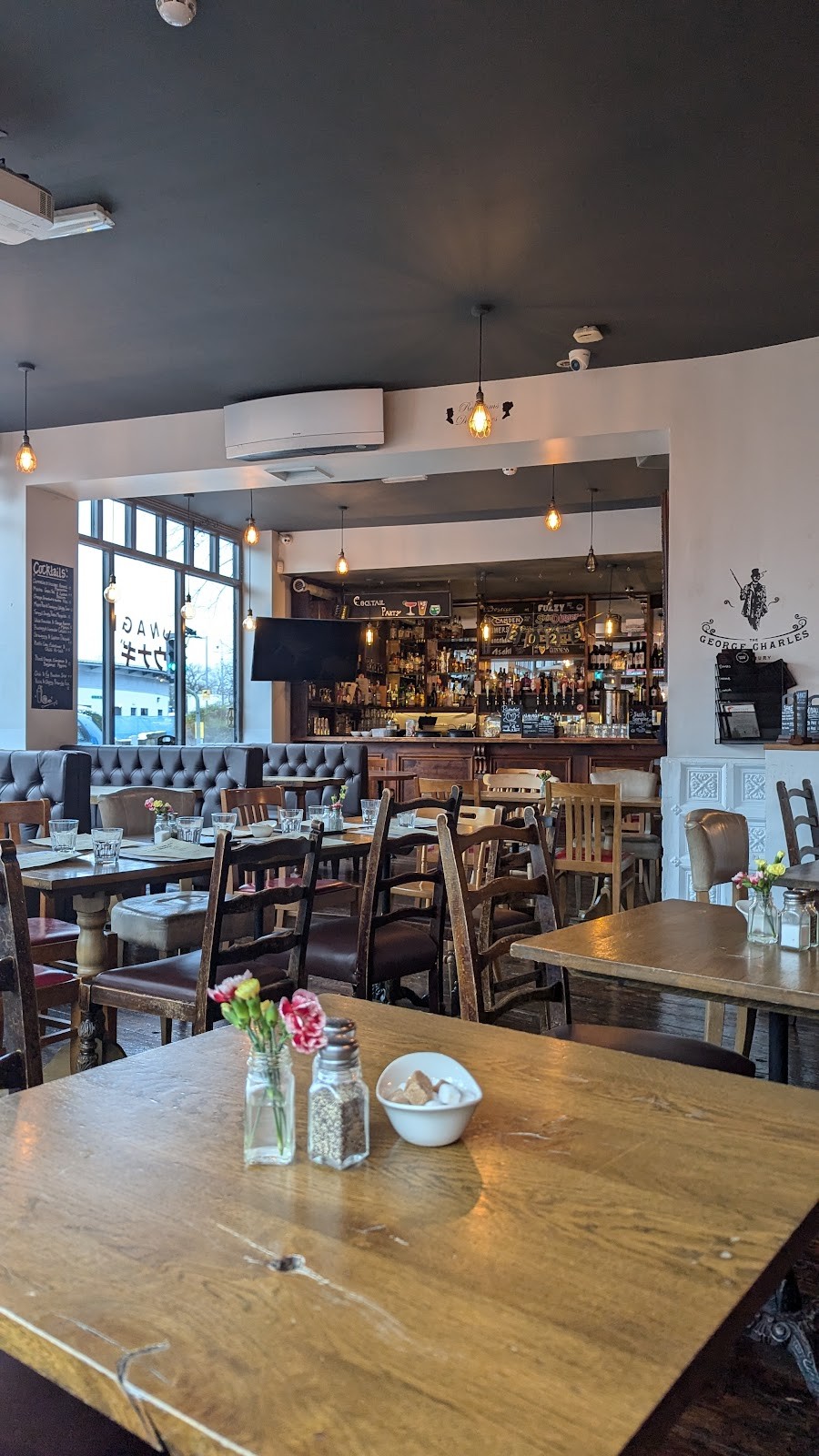 The George Charles: the place