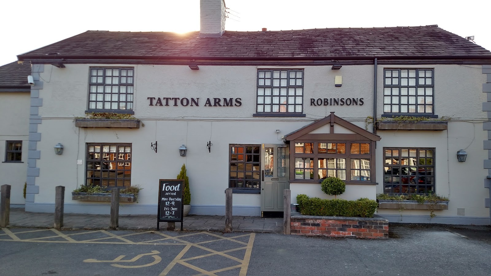 Tatton Arms, Moss Nook: the place