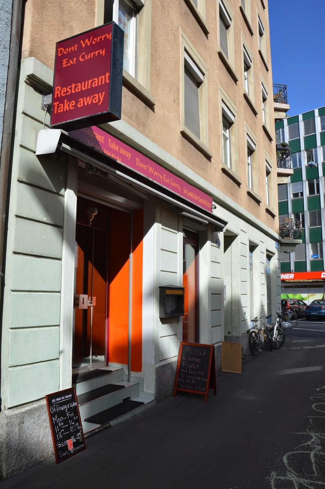 Don't Worry Eat Curry: the place