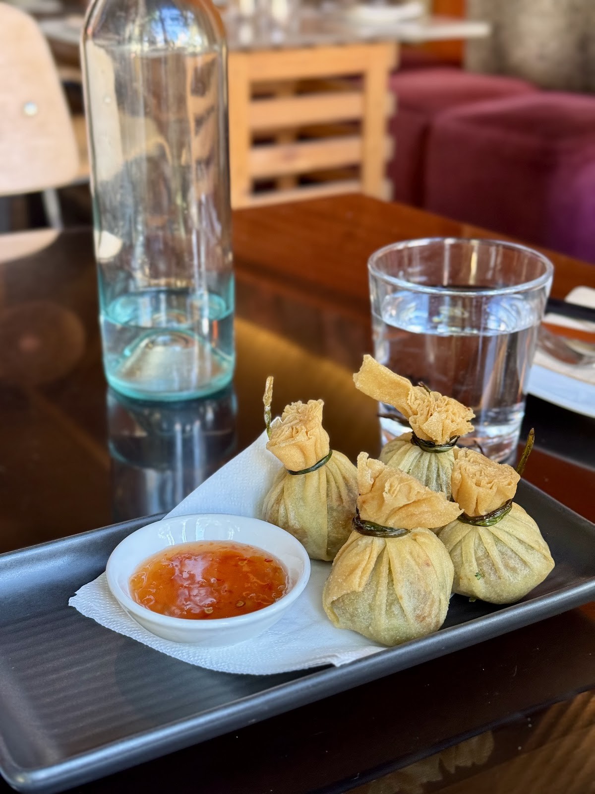 Yulli's: food & drinks