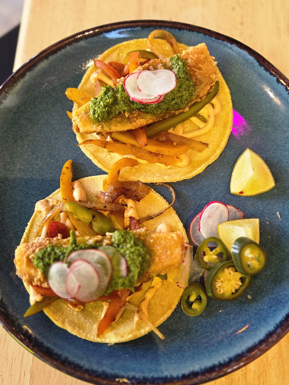 Paradise Palms: food & drinks