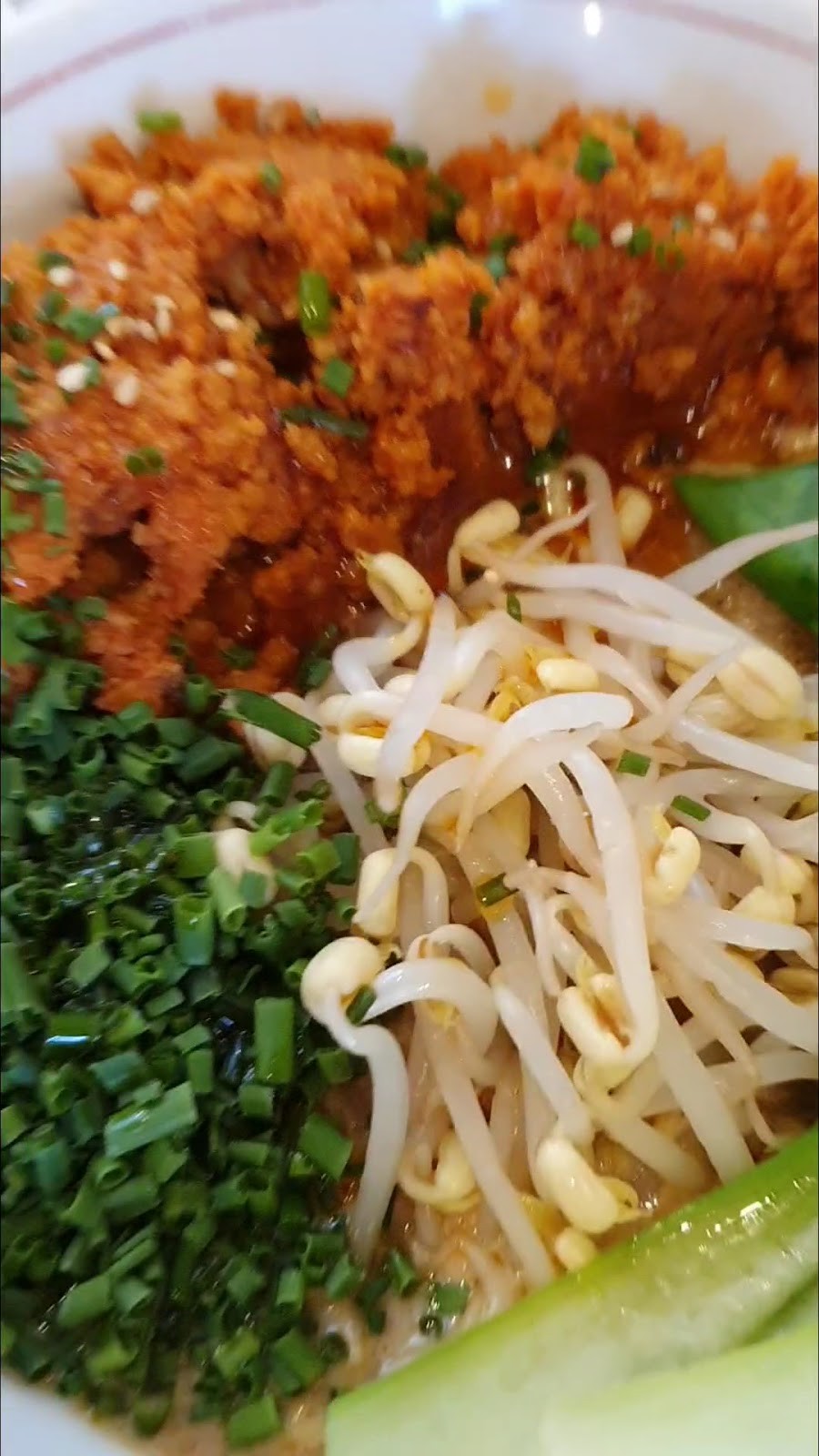 Vegan Ramen Shop: food & drinks
