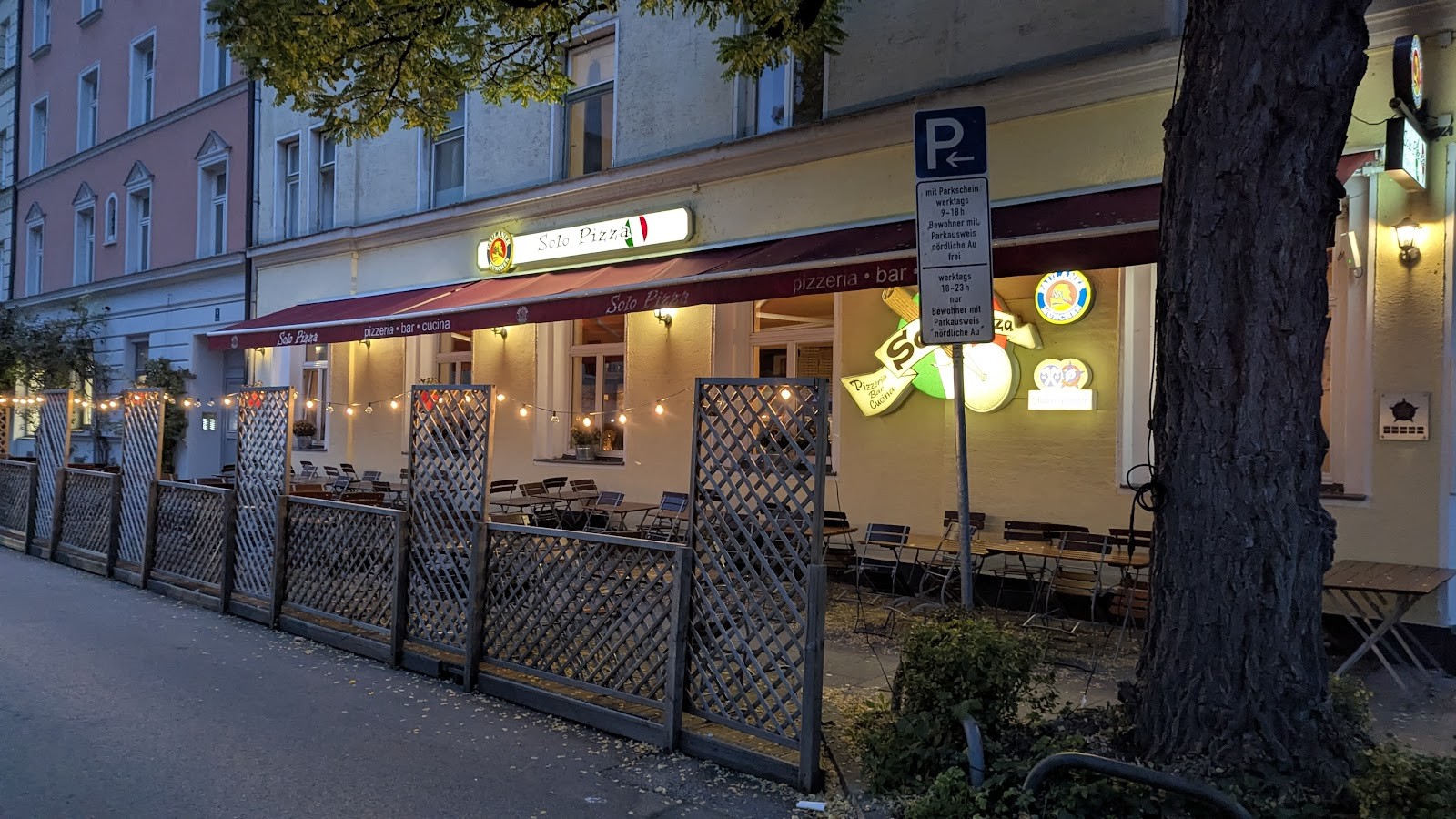 Solo Pizza: the place
