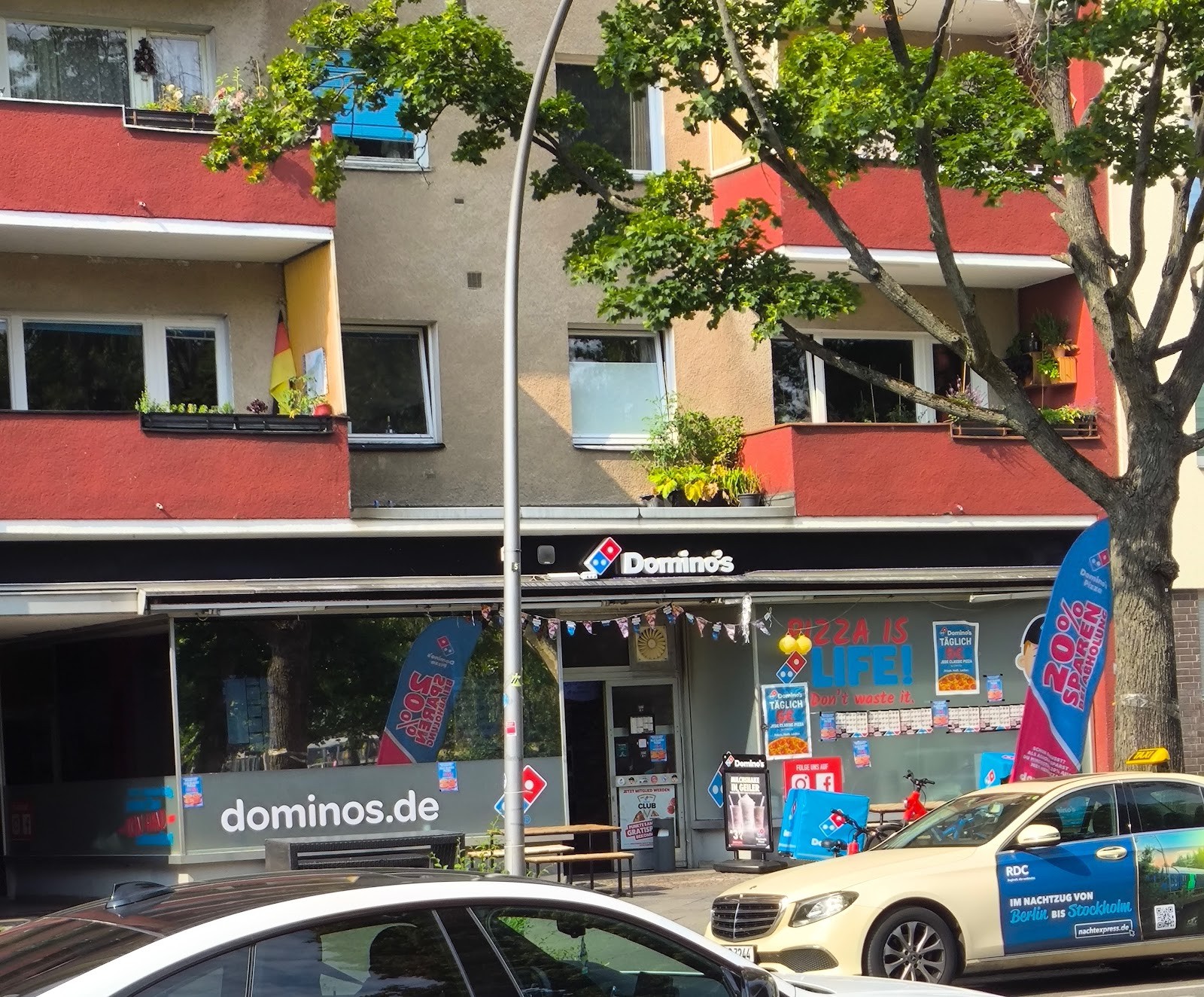 Domino's Pizza Berlin Wedding: the place