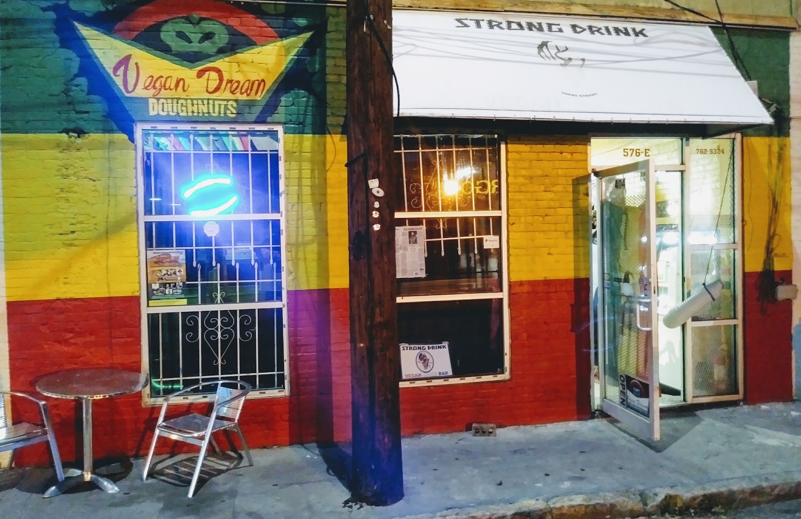 Vegan Dream Doughnuts: the place