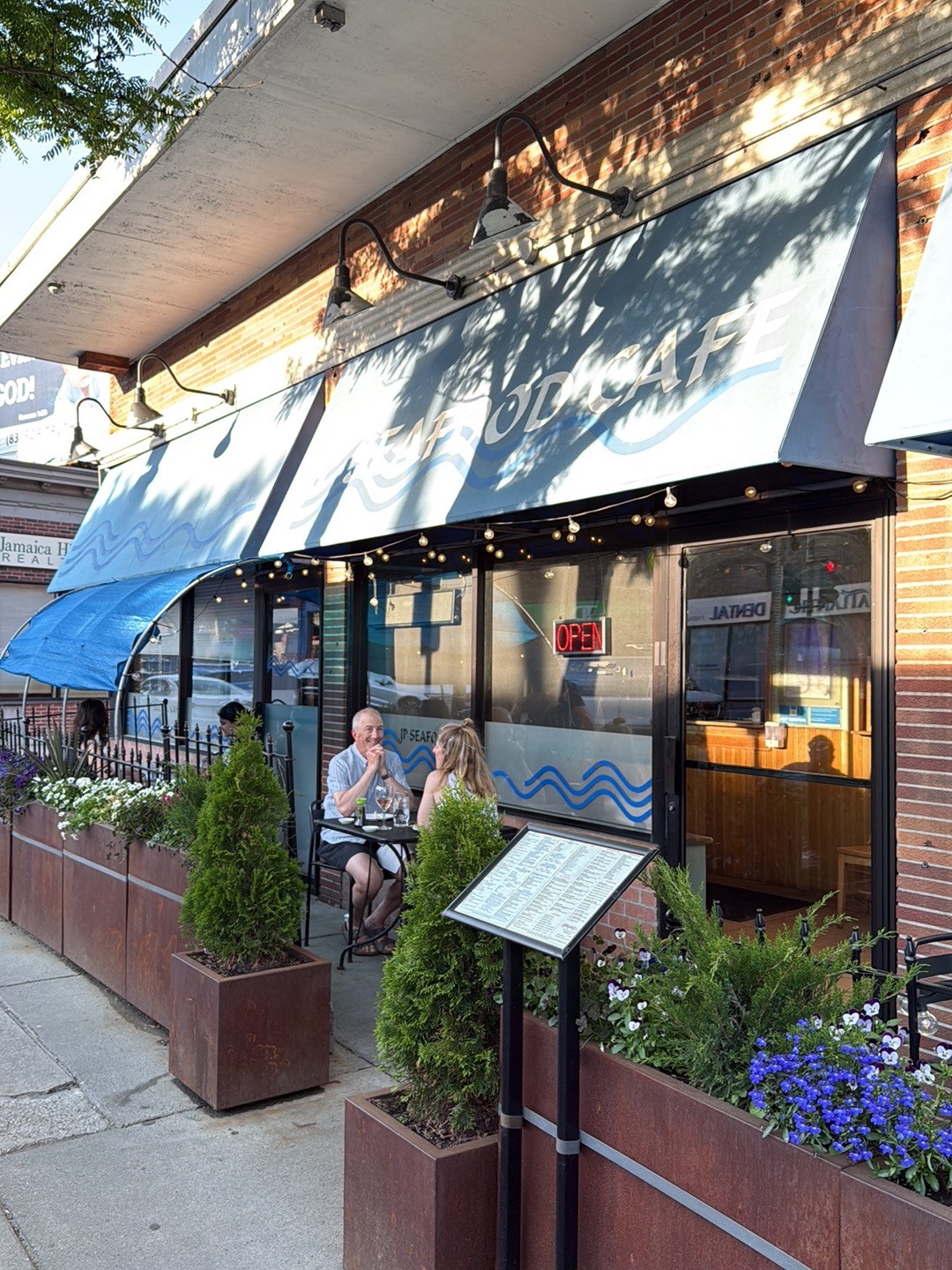 JP Seafood Cafe: the place