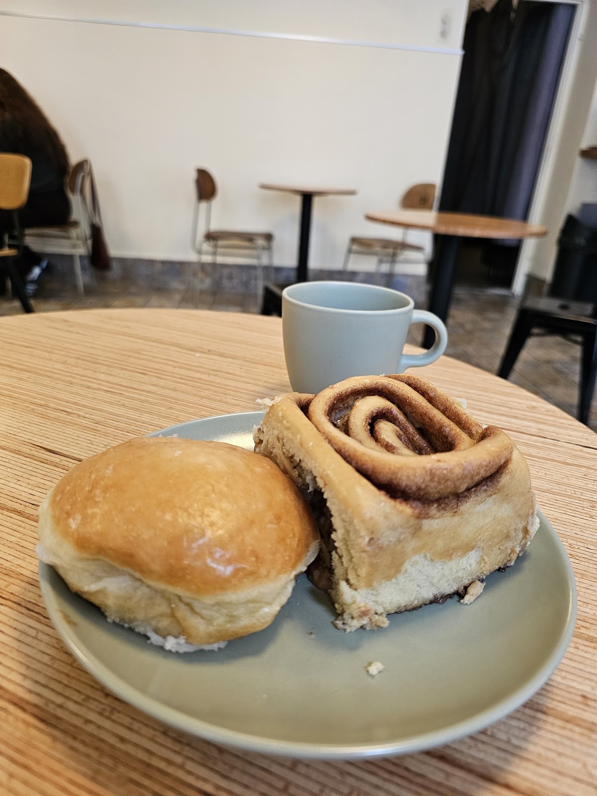 SammyS Berliner Donuts: food & drinks