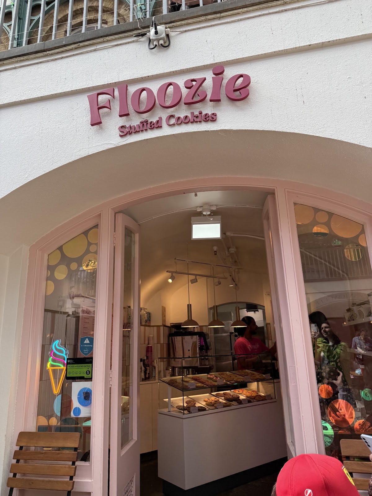 Floozie Cookies: the place