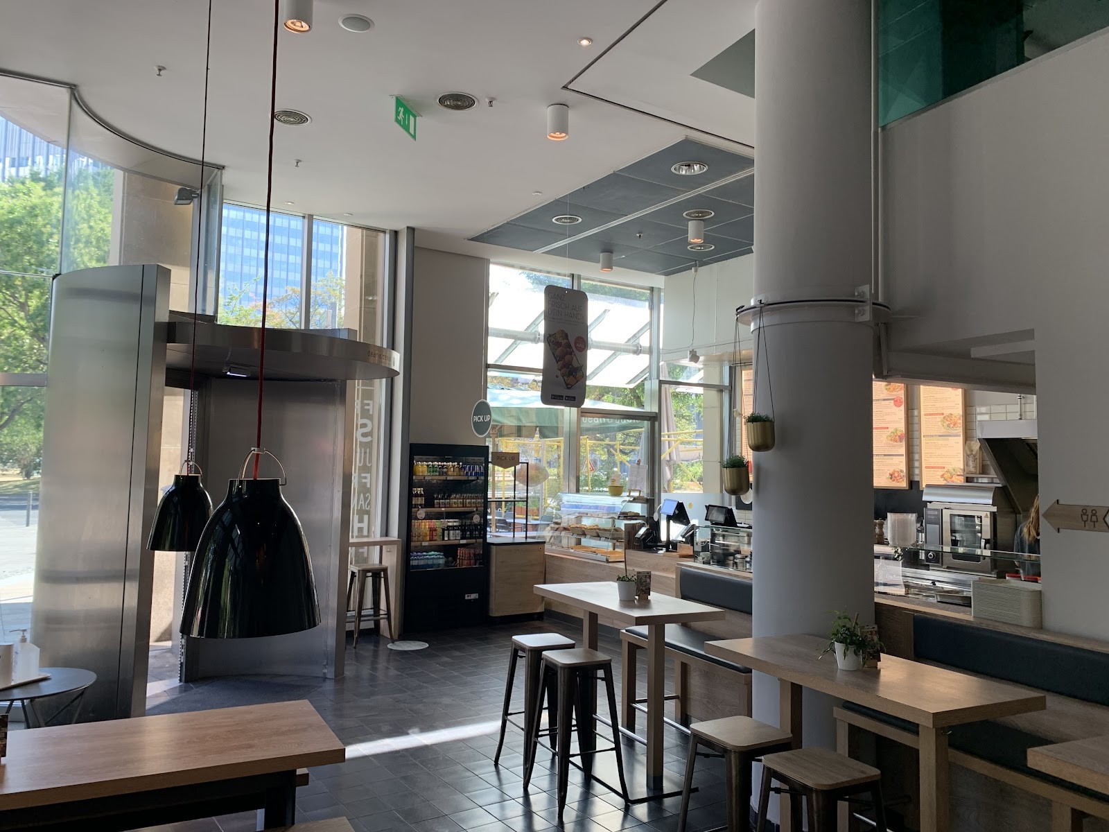 Dean & David - Kaiserstrasse: the place