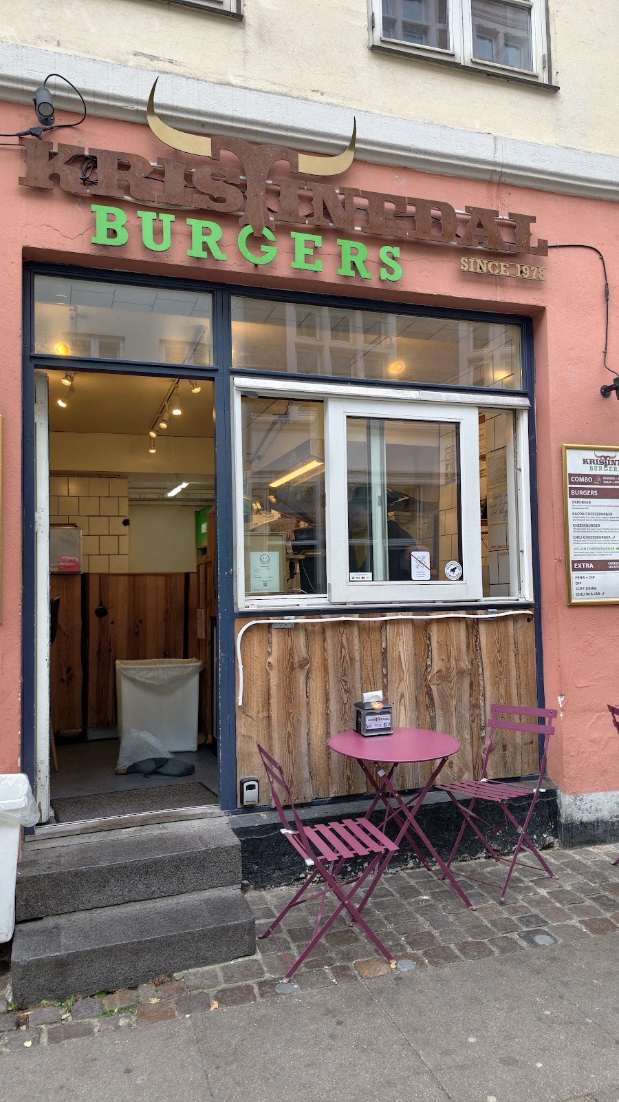 Kristinedal Burgers: the place