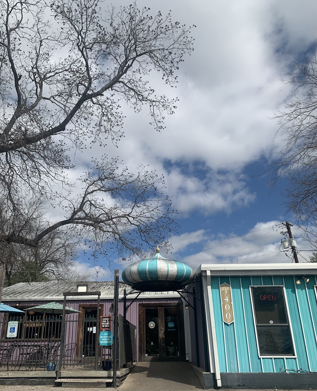 Cherrywood Coffeehouse: the place