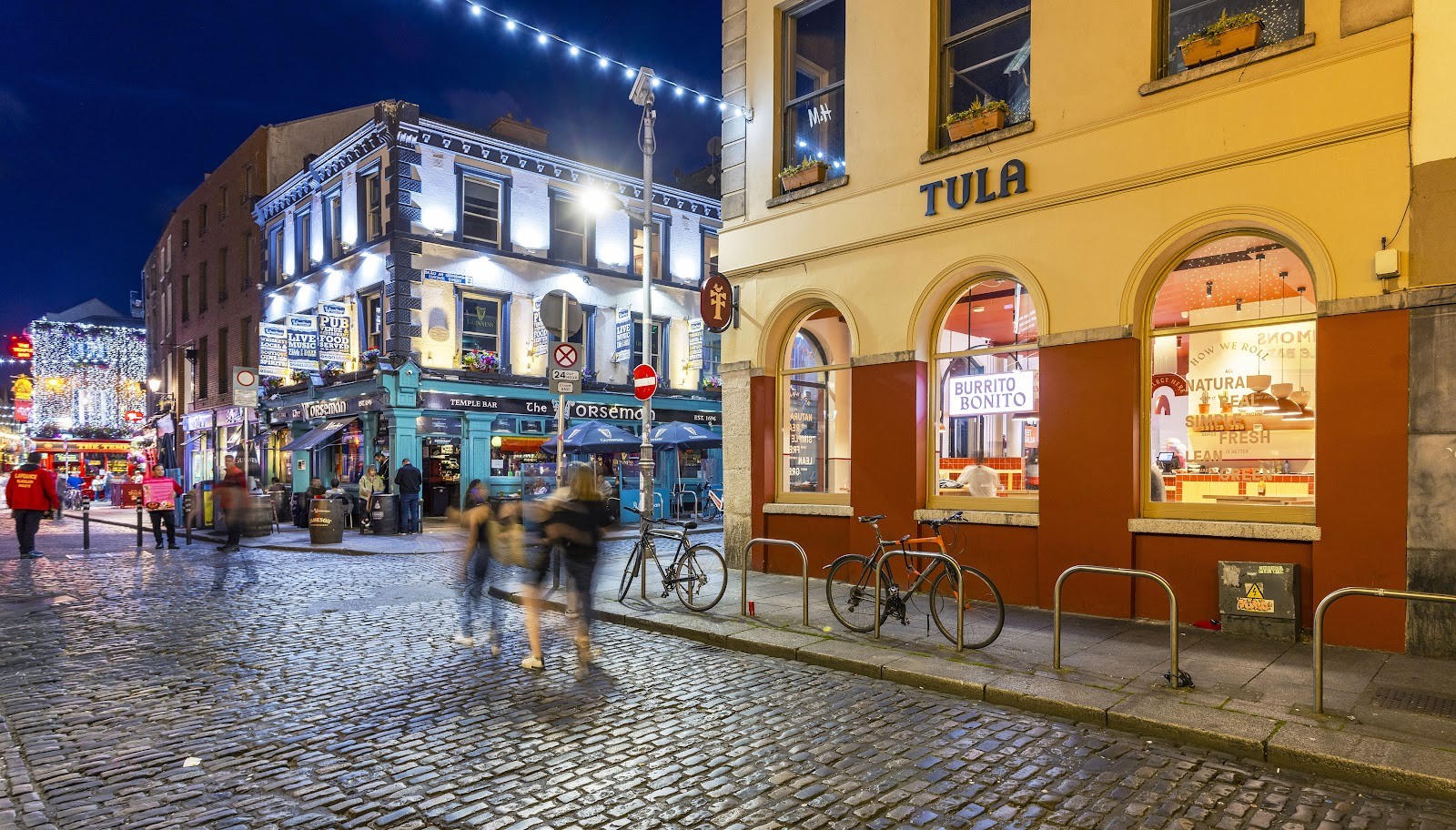 Tula Mexican Grill: the place