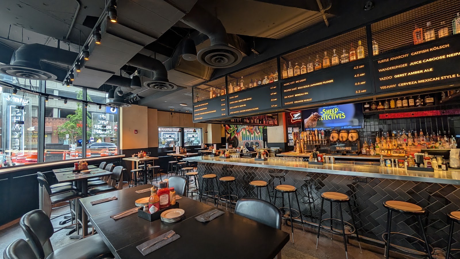 Black Tap Craft Burgers & Beer - Nashville: the place