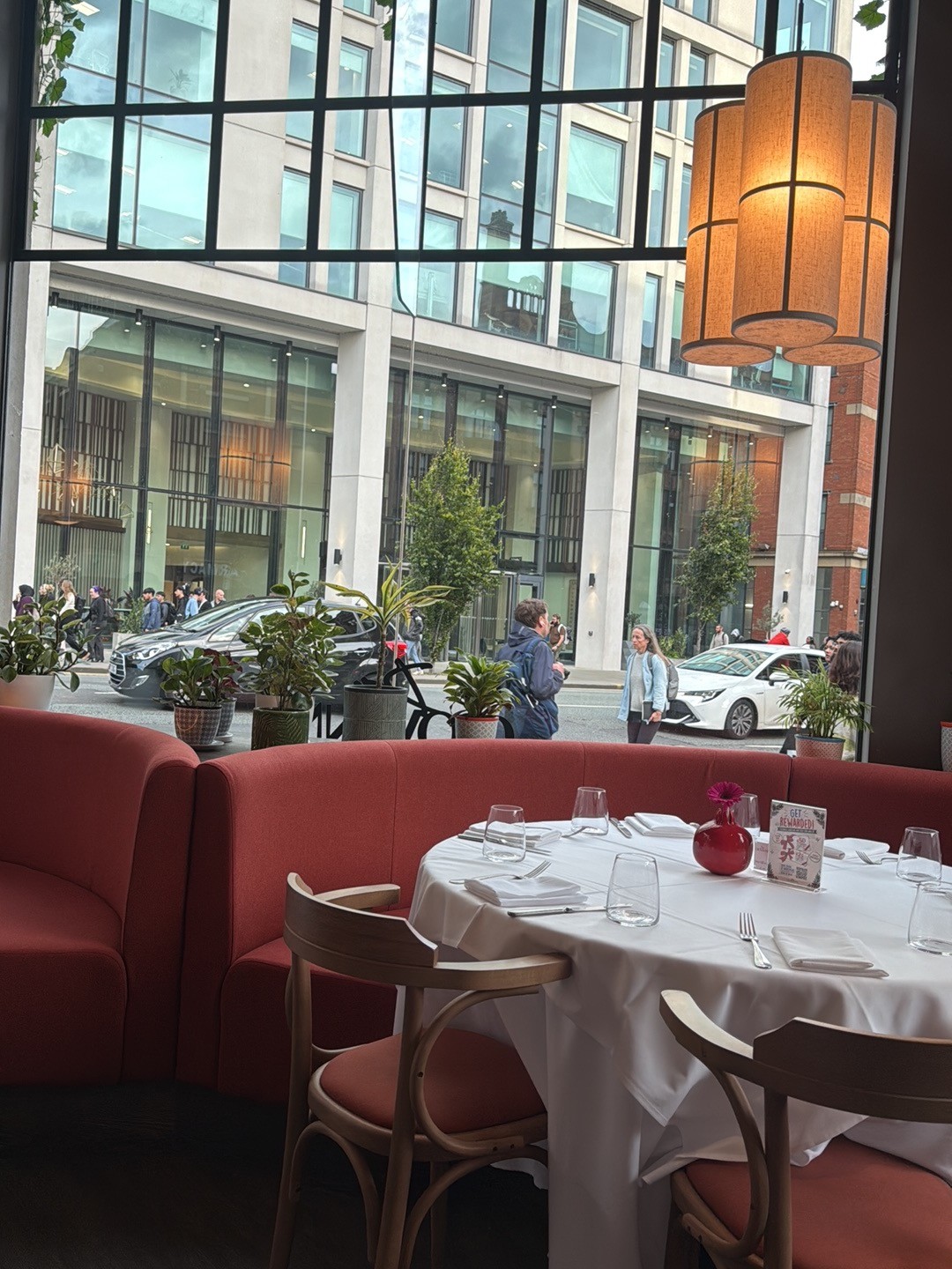 Don Giovanni - Italian Restaurant Manchester: the place