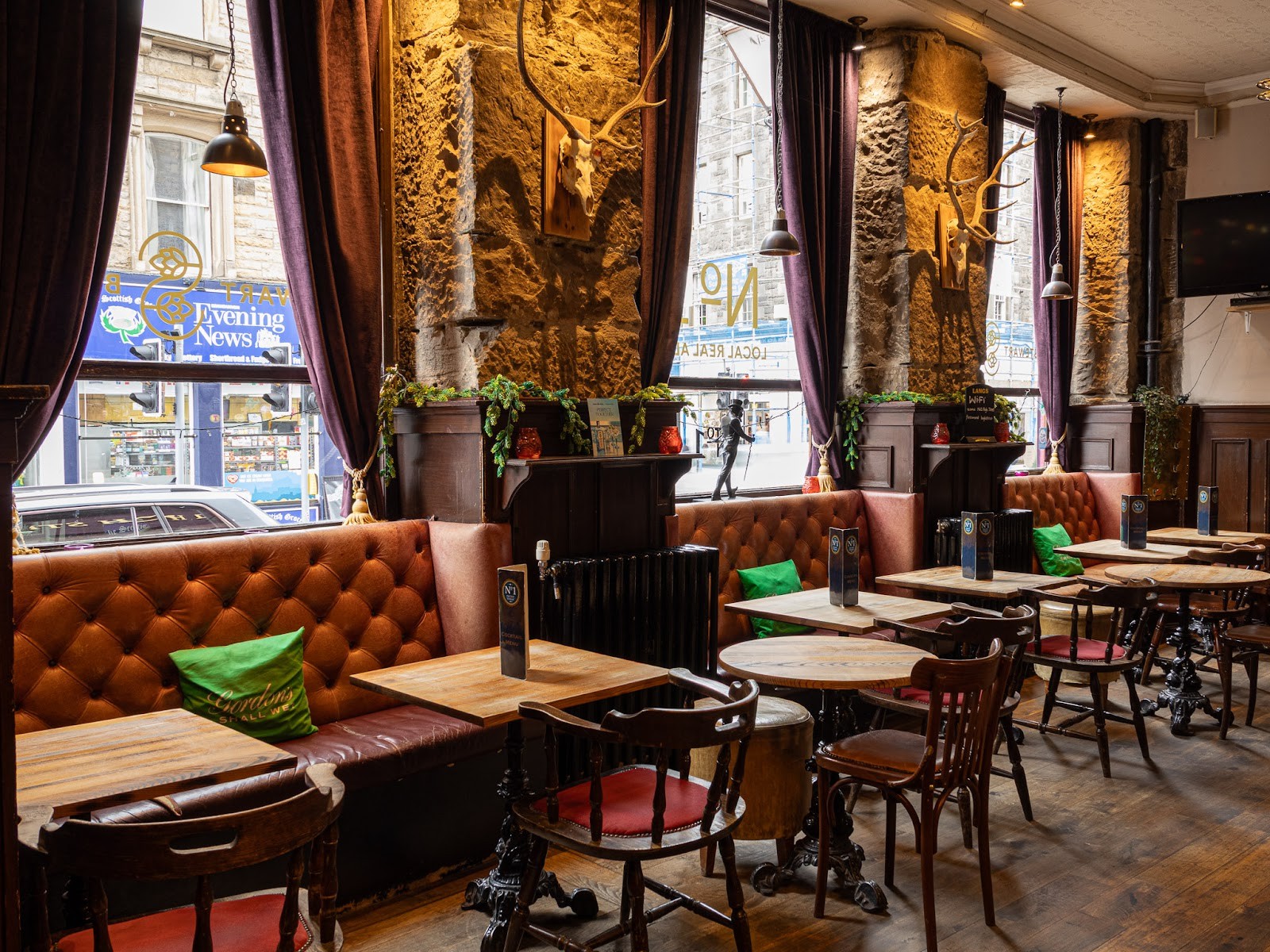 No. 1 High Street: the place