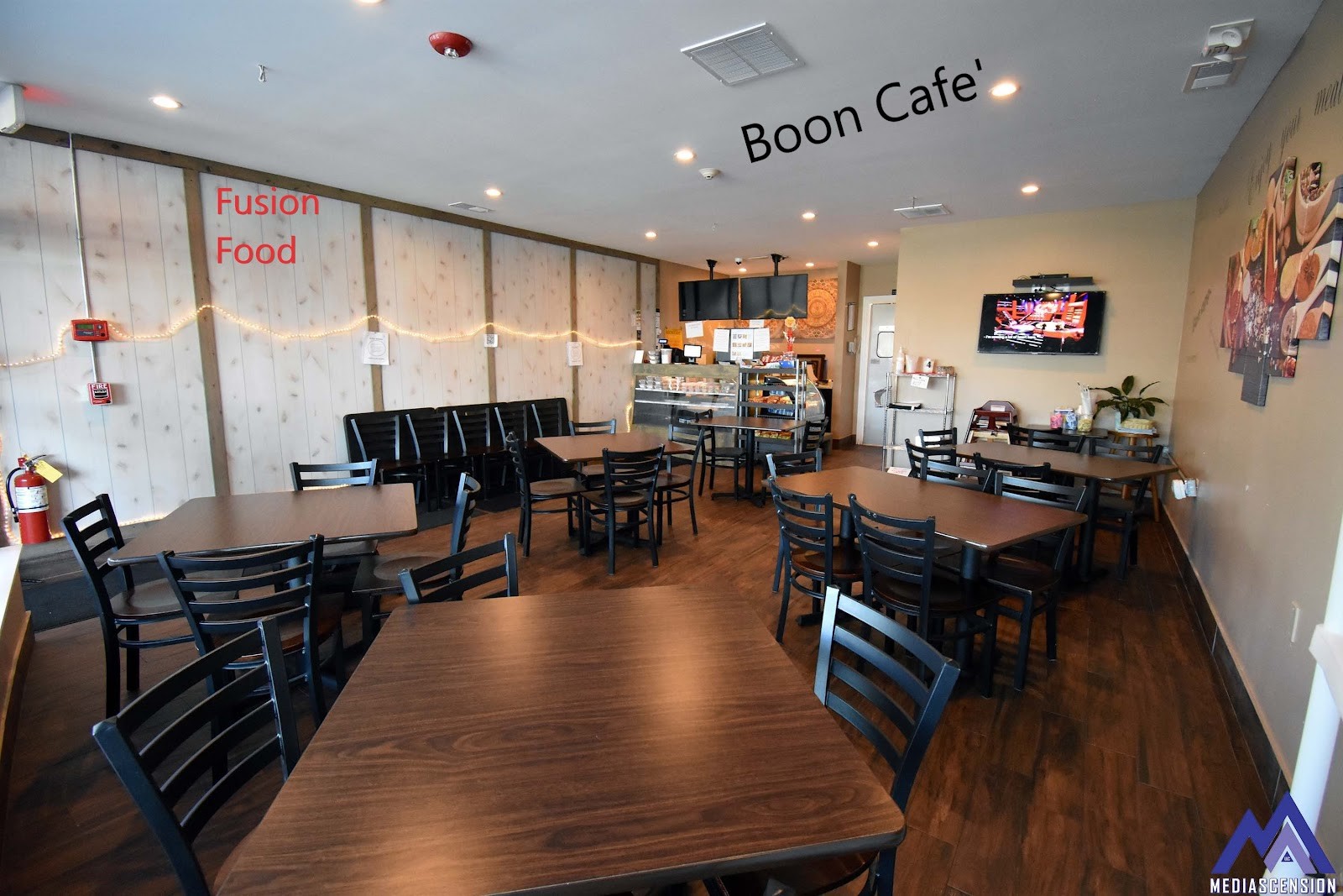 Boon Cafe' (Fusion Restaurant): the place