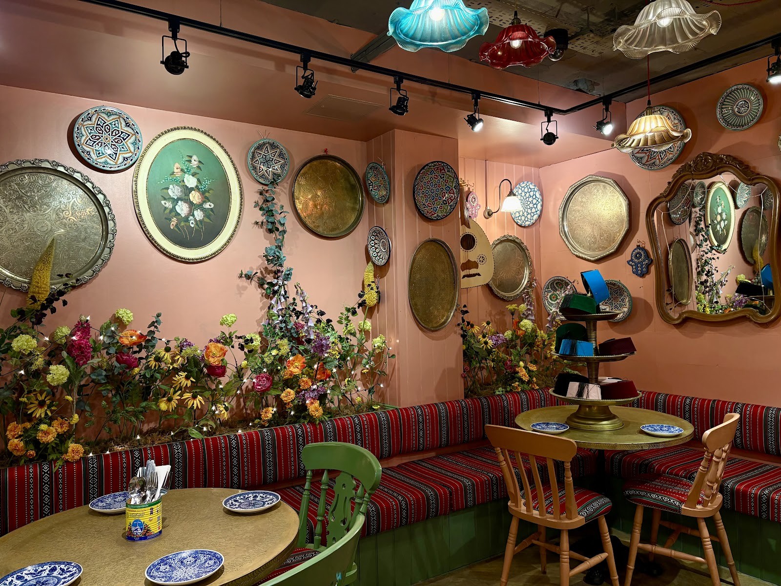 Comptoir Libanais Gloucester Road: the place