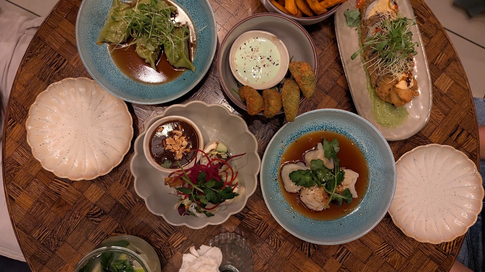 Soy Club Vegan Restaurant: food & drinks