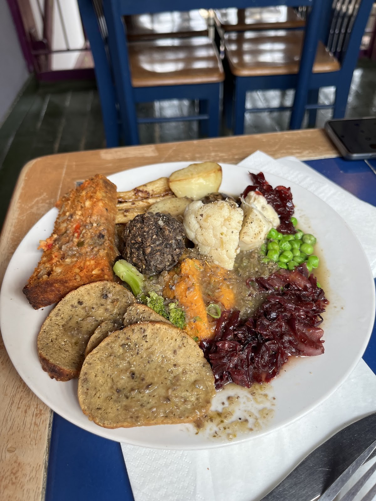 The Egg Vegetarian Cafe: food & drinks