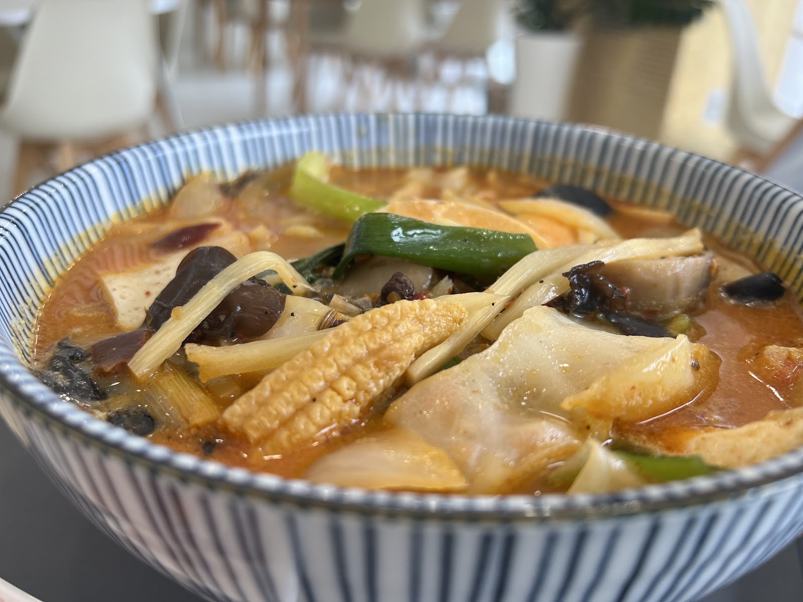 Loving Hut Real Love: food & drinks