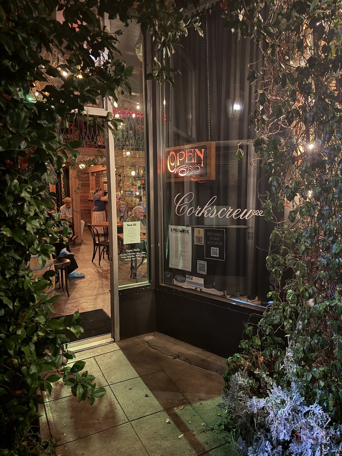 Corkscrew Wine Bar: the place